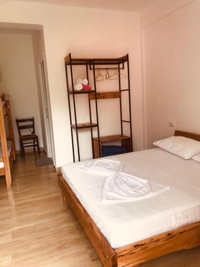 Tropikal Freskia Bunec Sarandë Esterno foto
