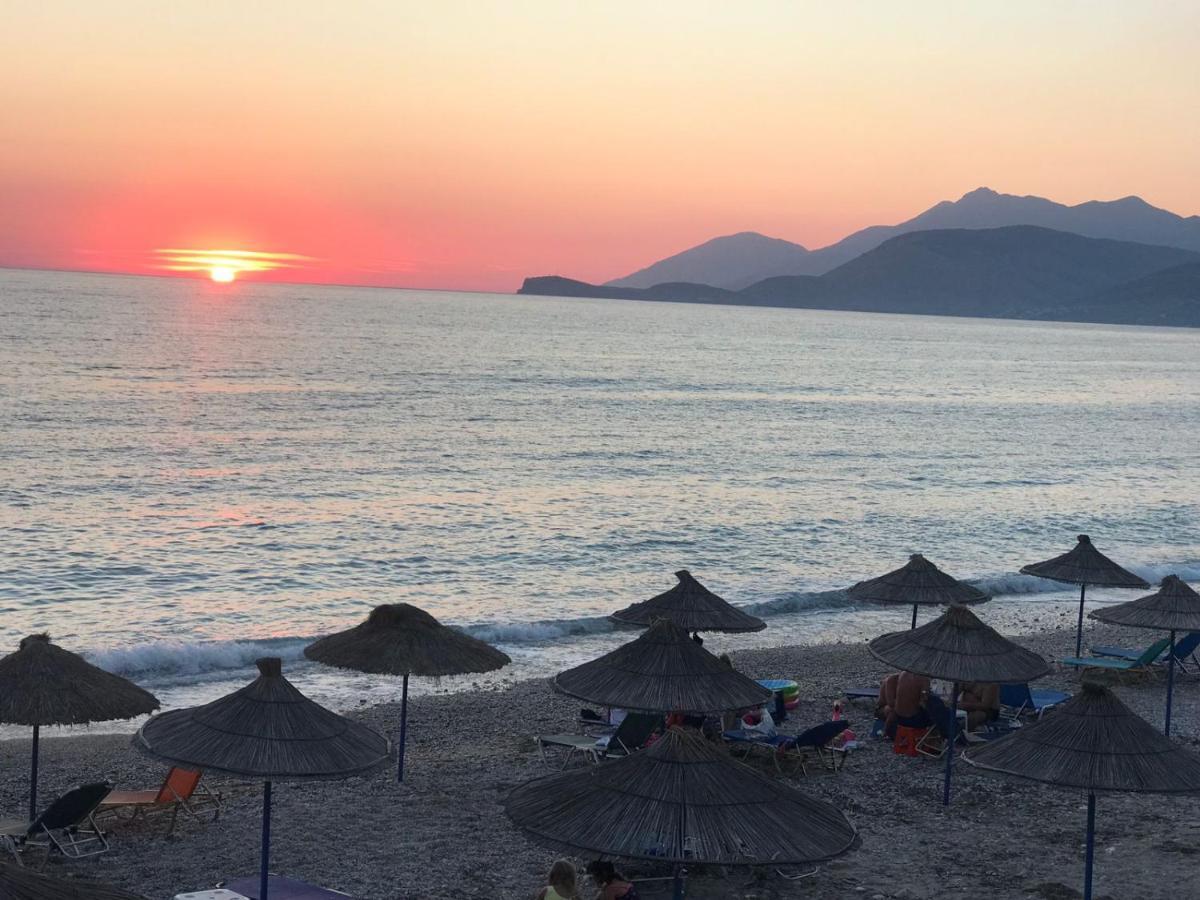 Tropikal Freskia Bunec Sarandë Esterno foto